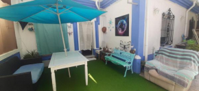 LA Casita Azul